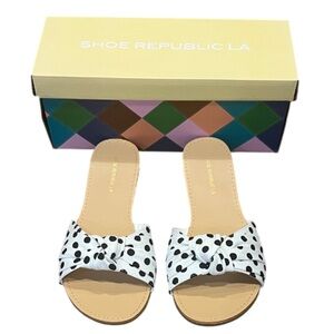 New Shoe Republic LA Black/White Polka Dot Slip-on Sandals Lightweight Size 8.5